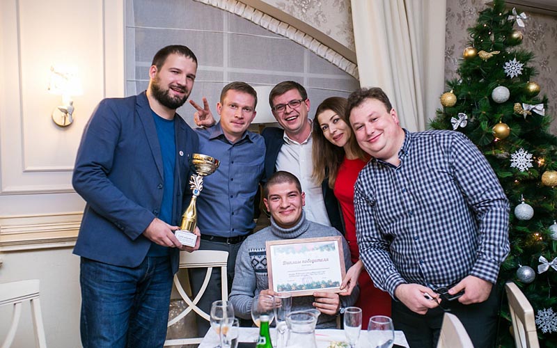 Команда «ИНПК» стала победителем Новогодней игры «Что? Где? Когда?»